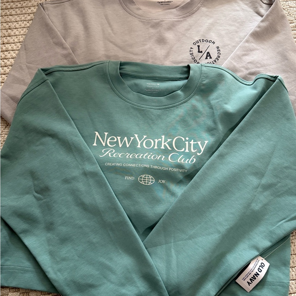 Old Navy Dynamic Fleece Oversized Crop Sweatshirts